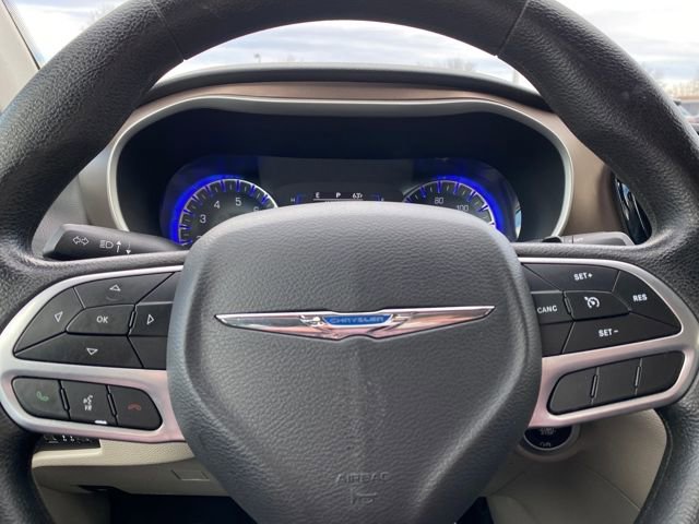 Used 2021 Chrysler Voyager Lxi image 29