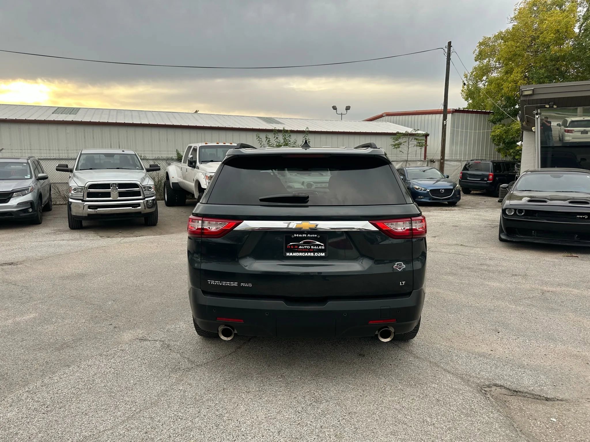 Used 2020 Chevrolet Traverse LT image 4