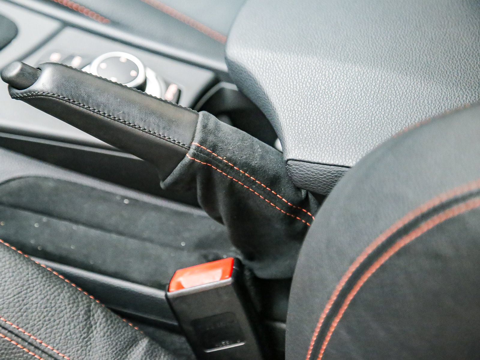 Used 2011 BMW 1 Series M RWD image 43
