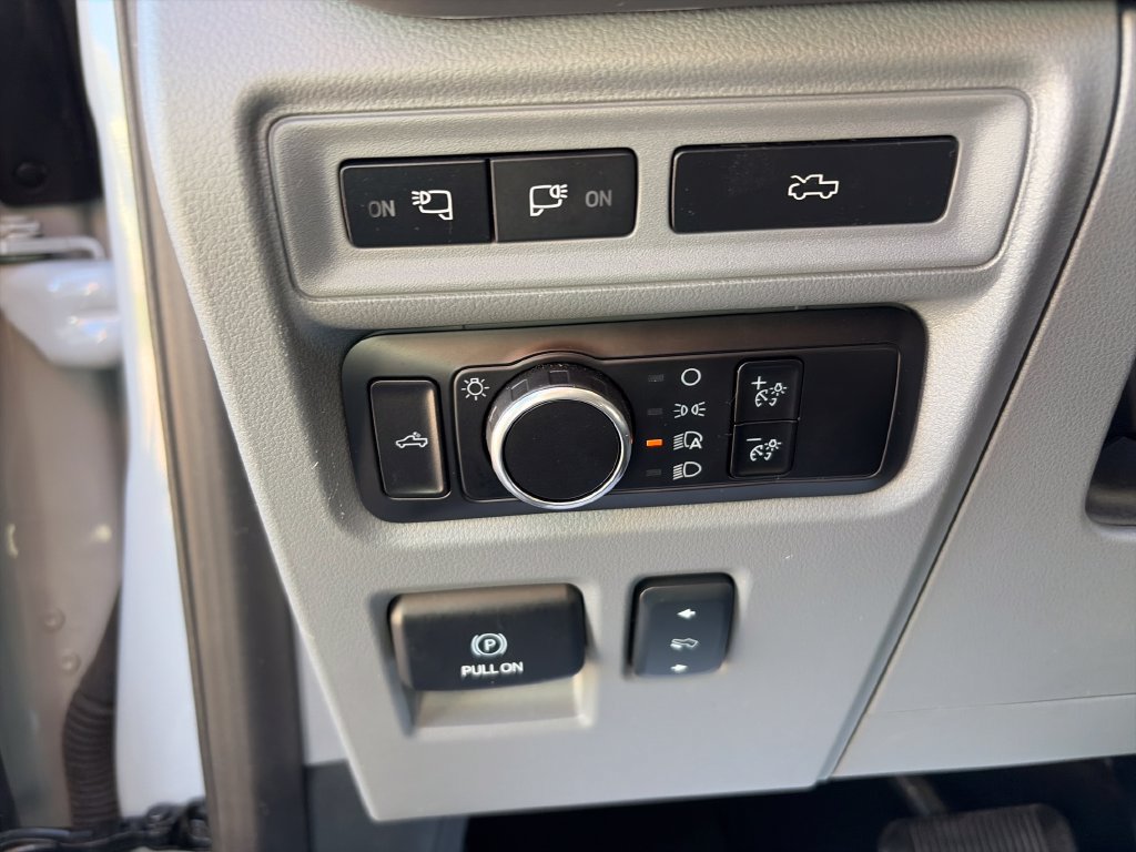 Used 2024 Ford F150 Lightning XLT AWD/4WD image 20
