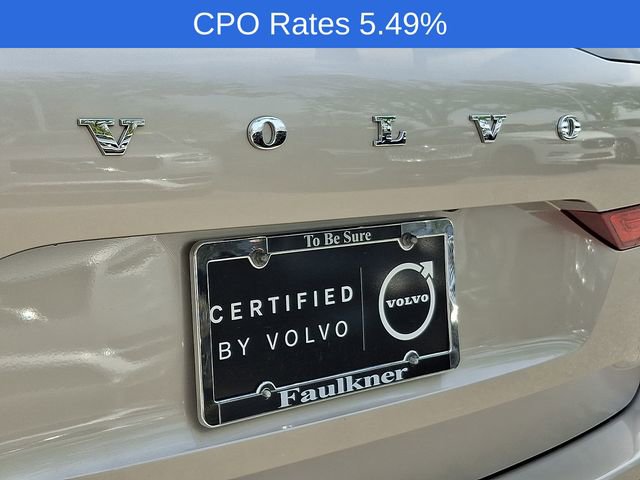 Certified 2023 Volvo XC60 B5 Plus AWD/4WD image 32