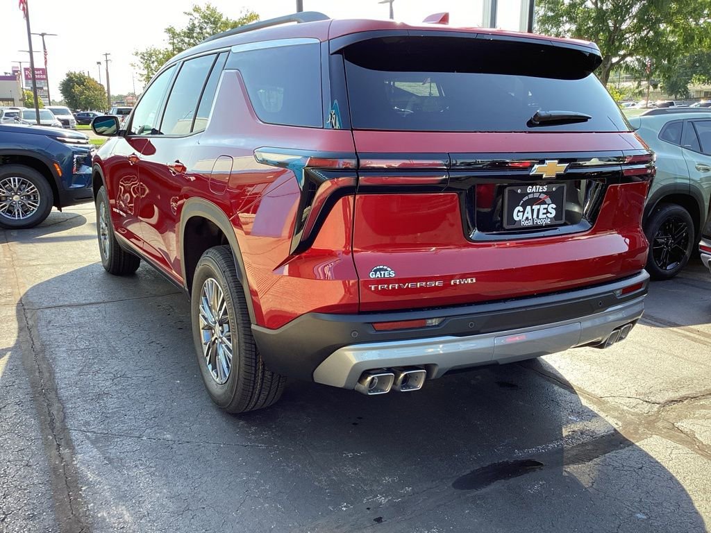 New 2026 Chevrolet Traverse LT w/ LPO, Floor Liner Package image 3