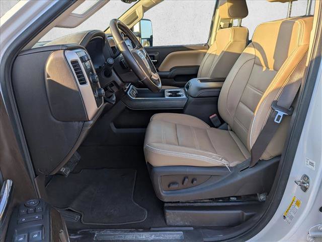 Used 2019 GMC Sierra 2500 Denali w/ Duramax Plus Package image 17