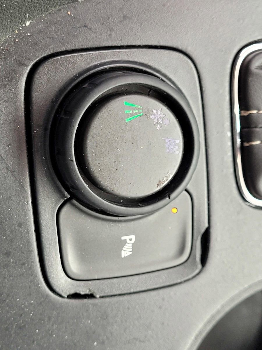 Used 2019 GMC Acadia SLE w/ Driver Alert Package I image 26