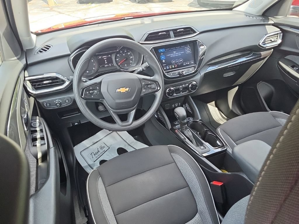 Certified 2023 Chevrolet TrailBlazer LT w/ Convenience Package FWD image 7