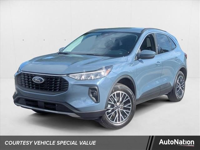 New 2025 Ford Escape SE