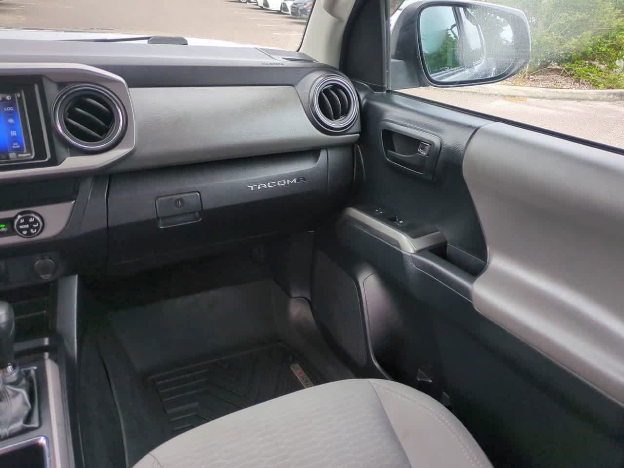 Used 2019 Toyota Tacoma SR5 RWD image 16