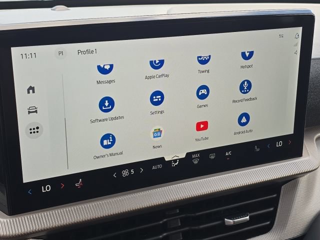 Used 2025 Ford Explorer Active RWD image 34