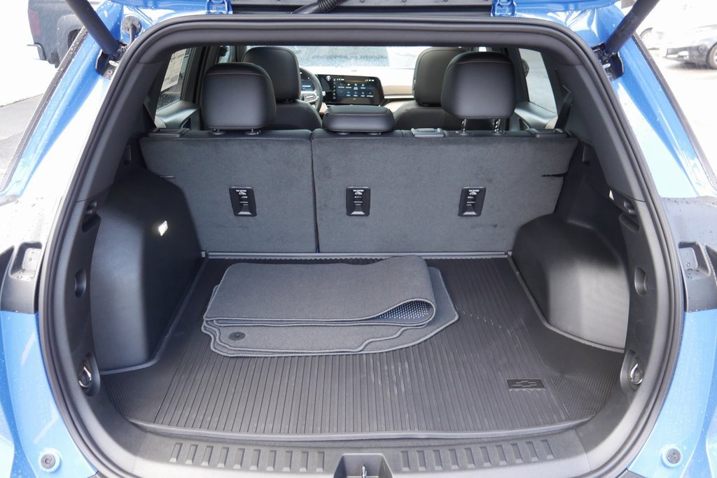 New 2026 Chevrolet Equinox ACTIV w/ Convenience Package III image 29