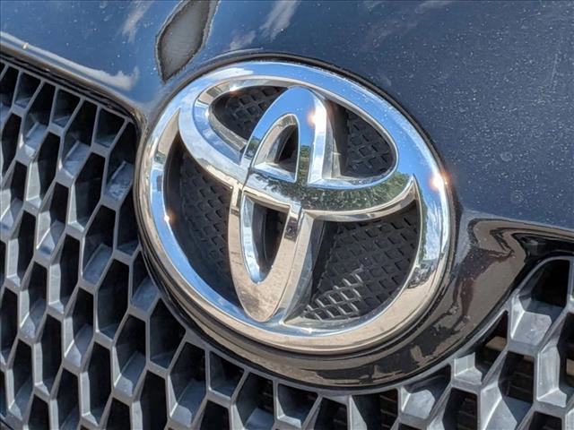 Used 2008 Toyota Yaris 2-Door Hatchback image 4