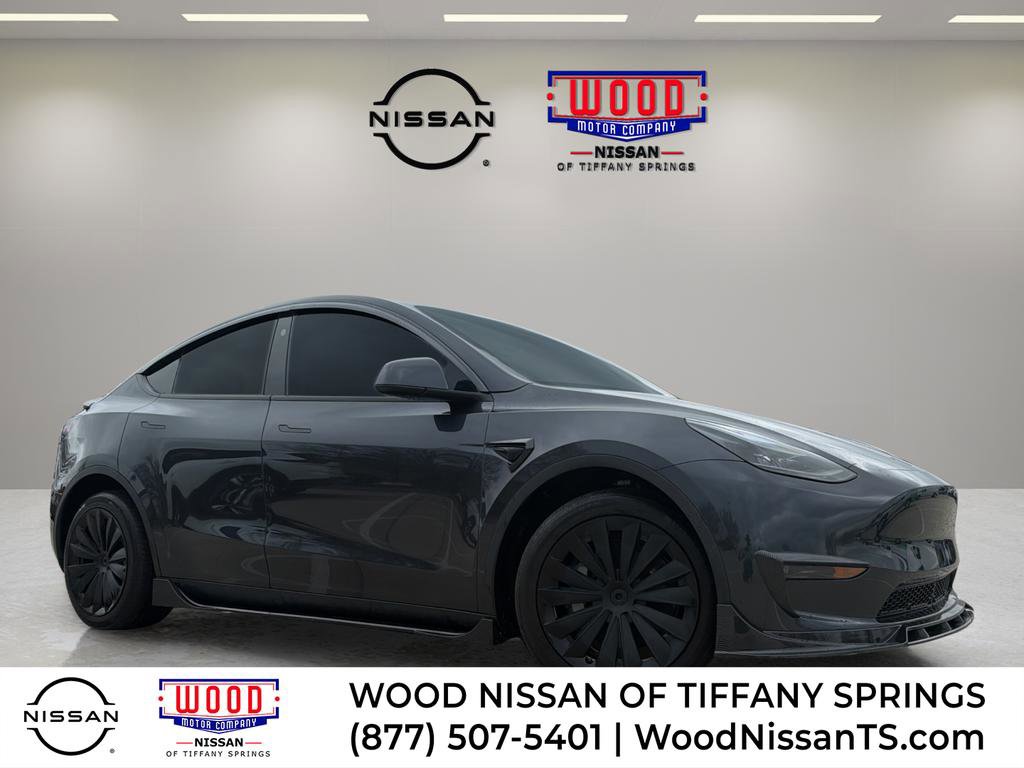 Used 2025 Tesla Model Y Long Range image 1