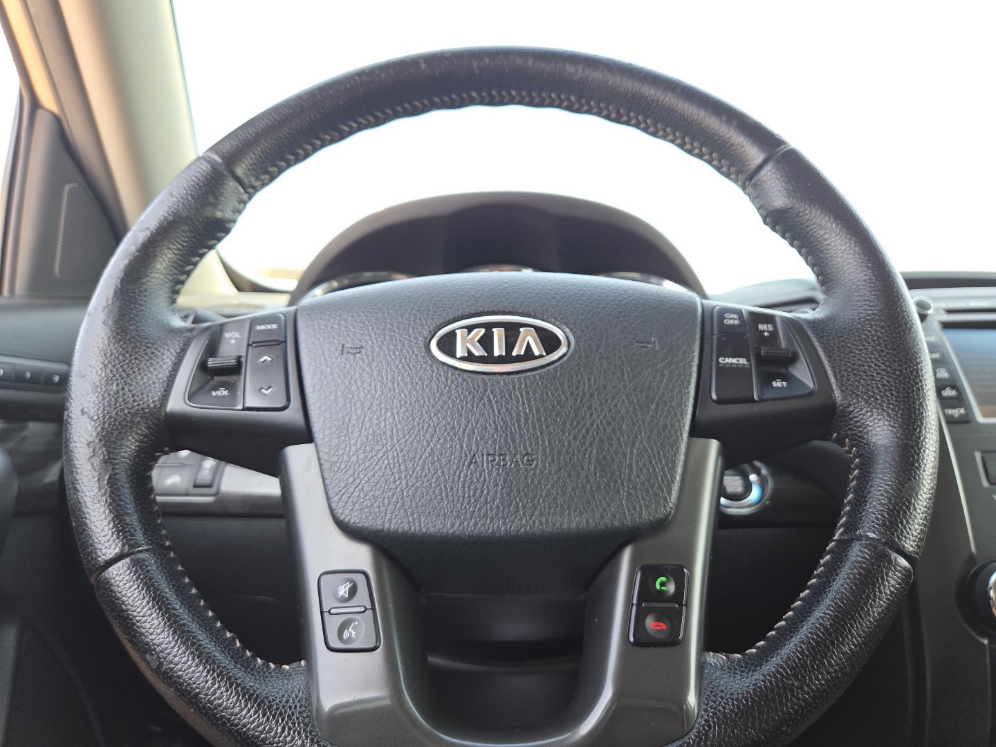 Used 2013 Kia Sorento EX w/ Premium Plus Pkg FWD image 24
