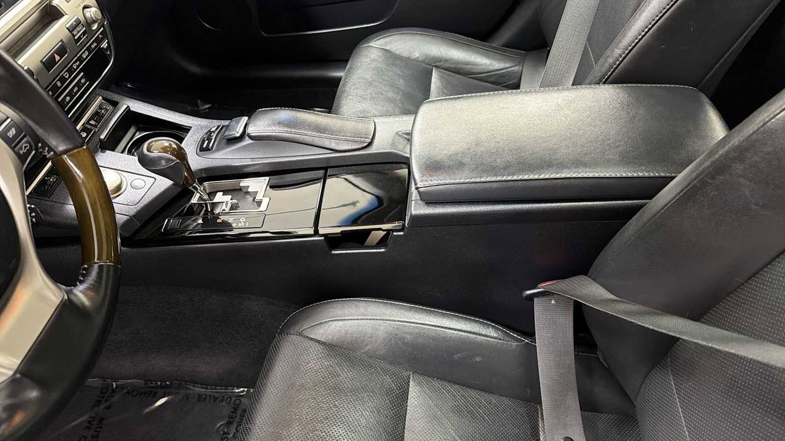 Used 2014 Lexus ES 350 w/ Luxury Package FWD image 23