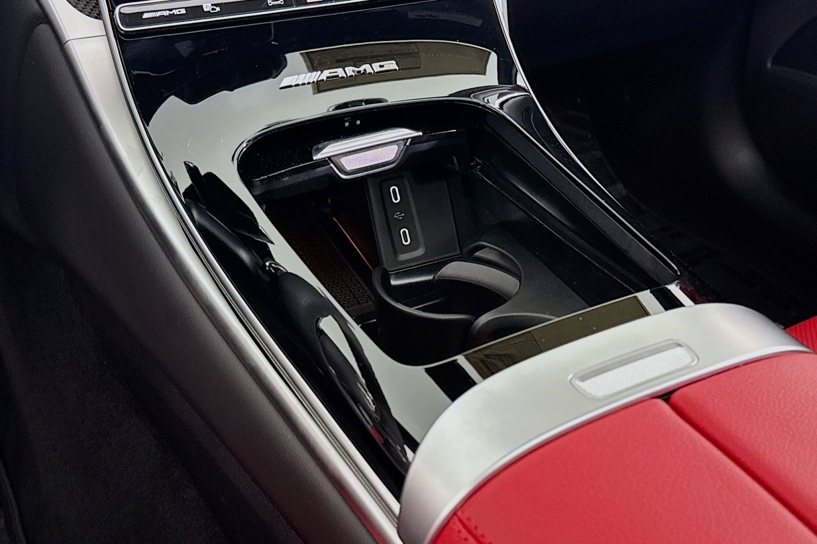 New 2026 Mercedes-Benz GLC 43 AMG 4MATIC image 5