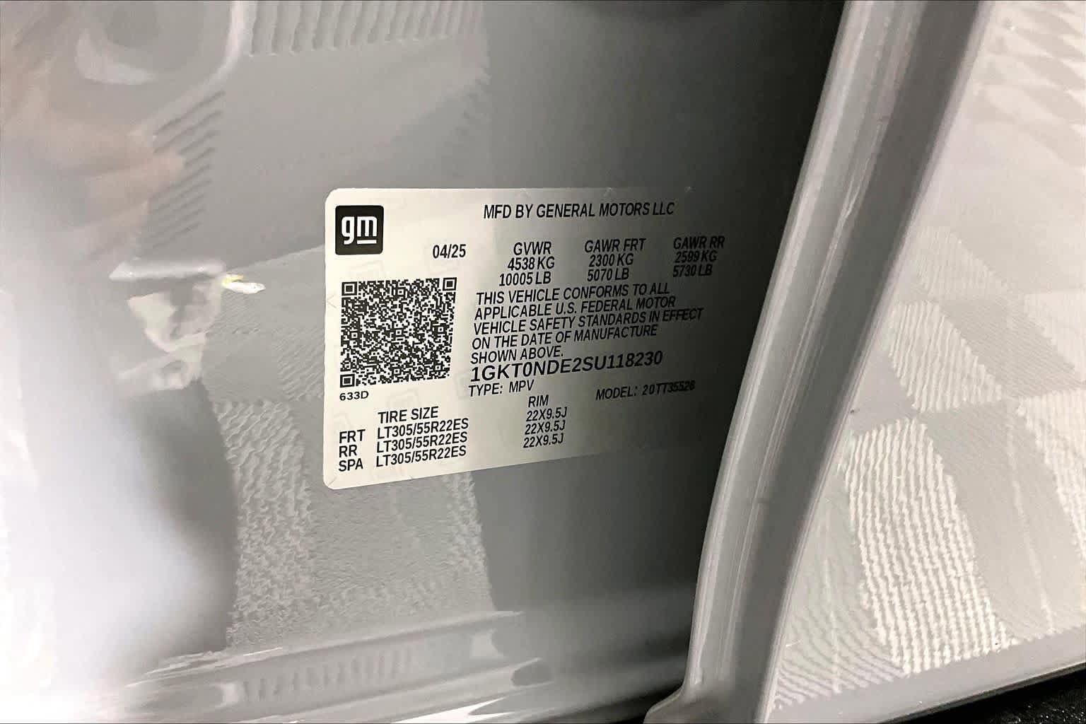 Certified 2025 GMC Hummer EV 2X w/ LPO, Sport Package image 33