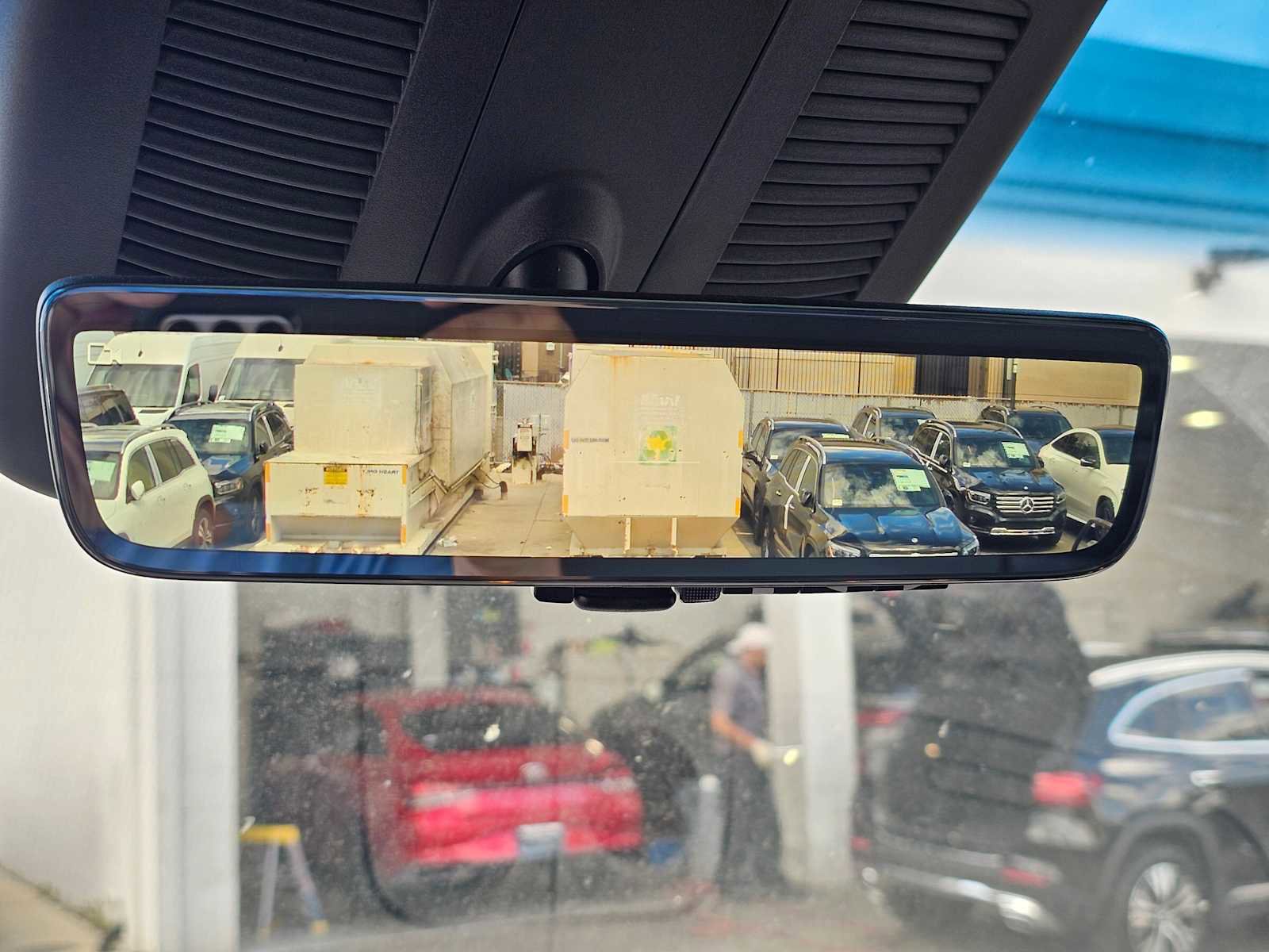 Used 2025 Mercedes-Benz Sprinter 2500 image 26