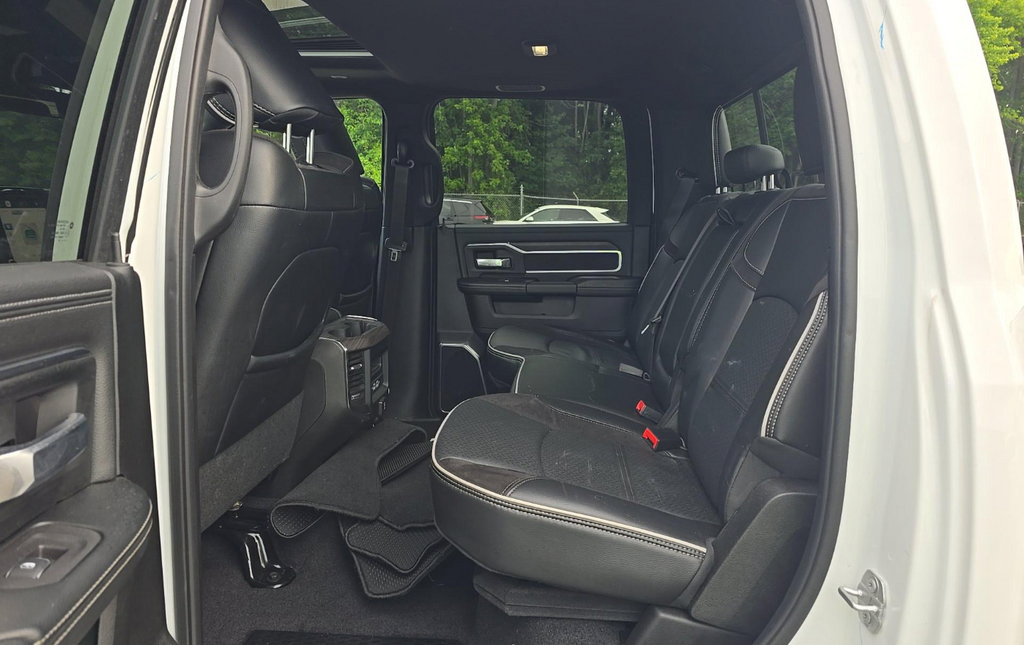 Used 2025 RAM 2500 Laramie AWD/4WD image 8