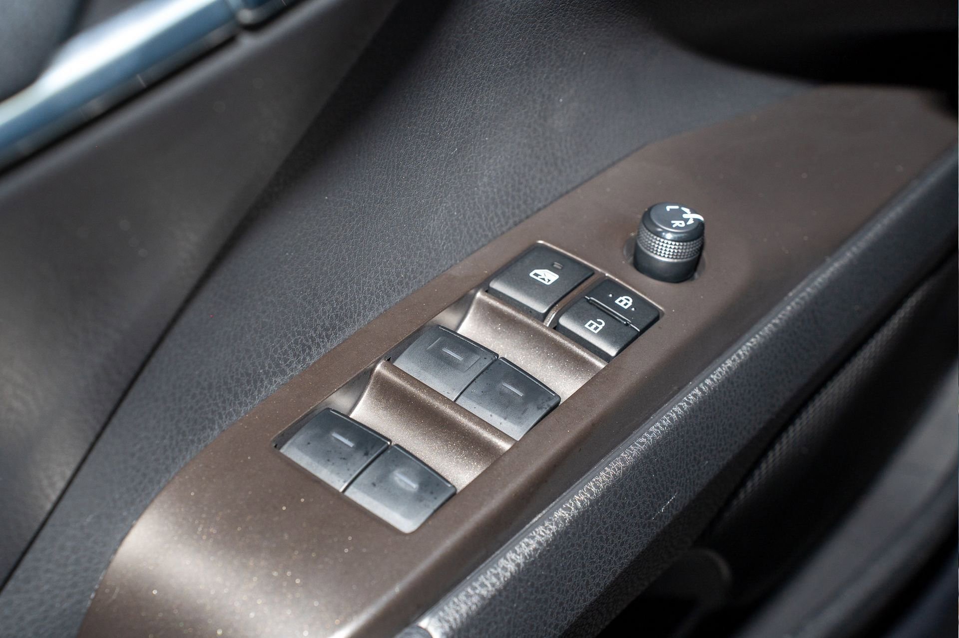 Used 2024 Toyota Camry SE w/ Convenience Package image 26