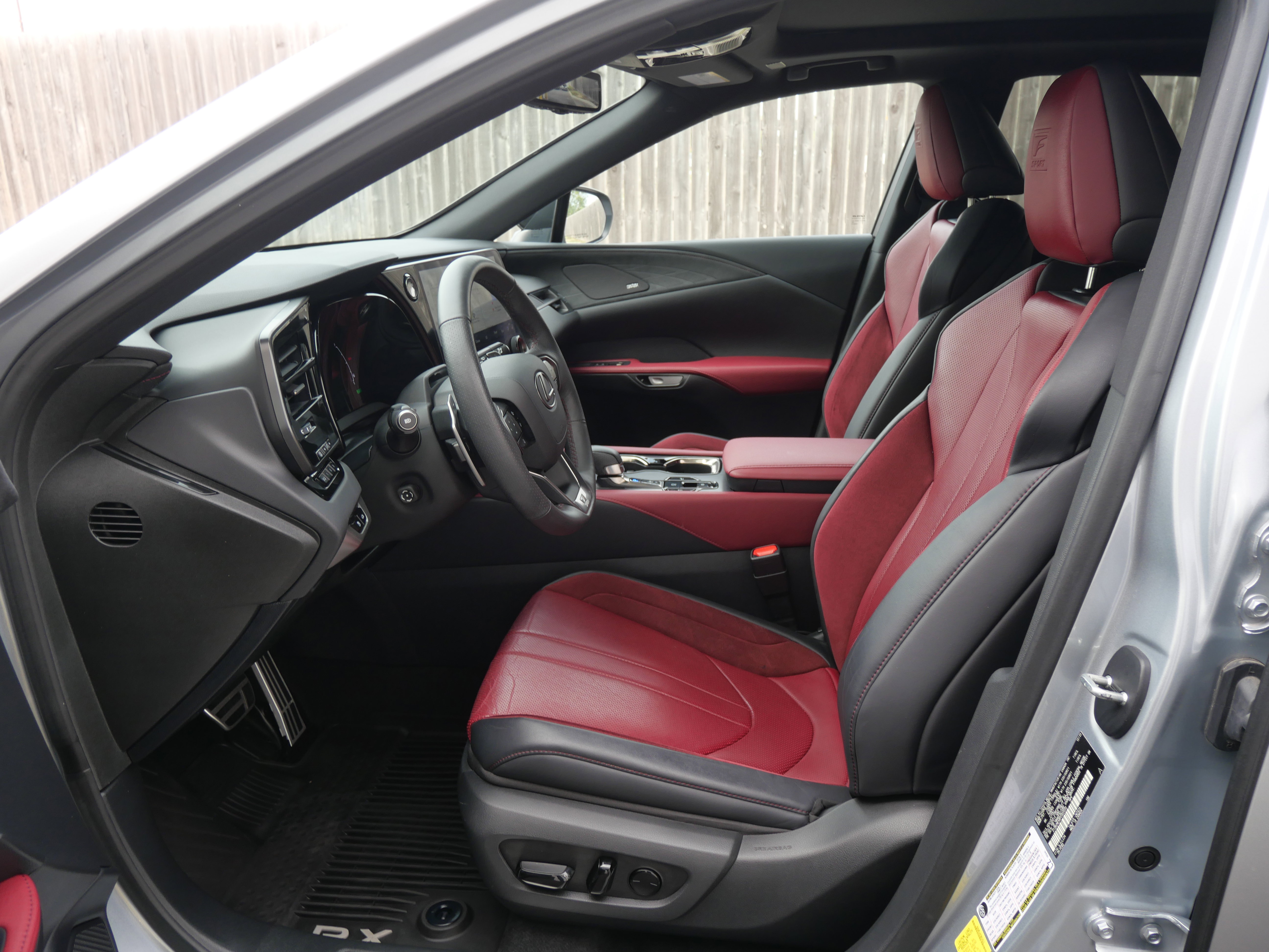 Used 2023 Lexus RX 500h F Sport image 19