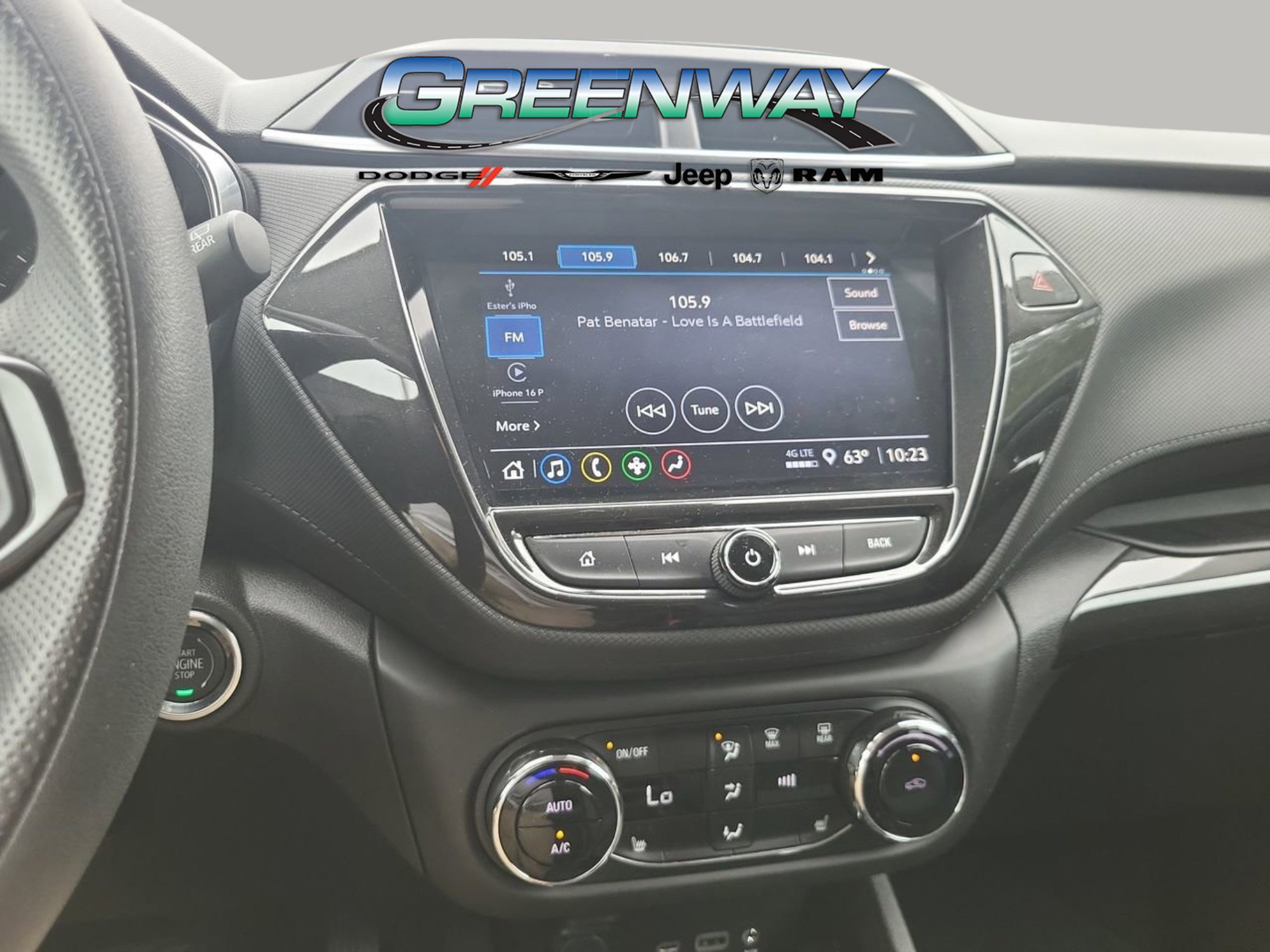 Used 2022 Chevrolet TrailBlazer LT w/ Convenience Package image 12