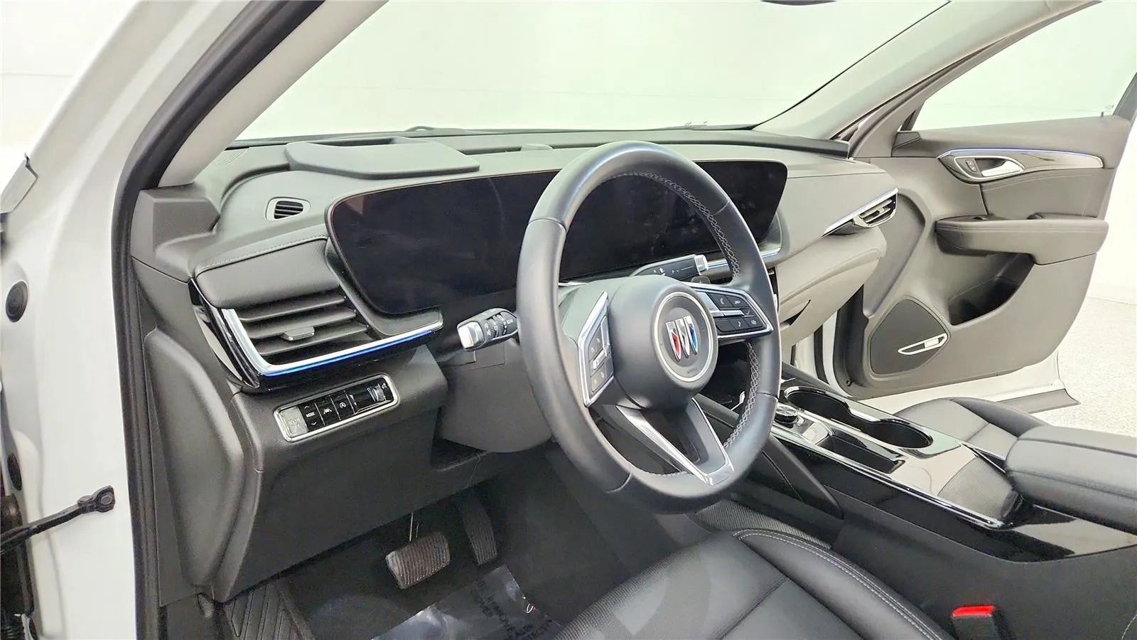 Used 2024 Buick Envision Preferred image 22