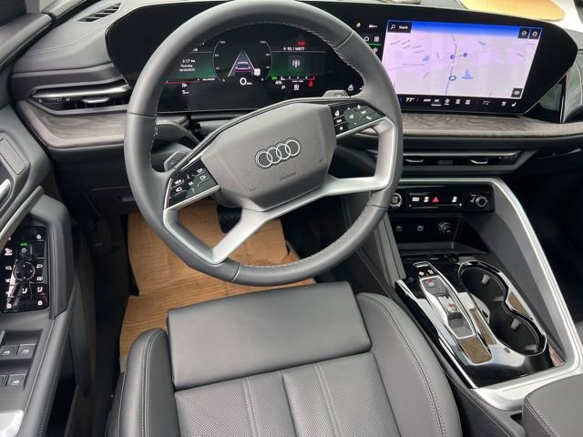 New 2025 Audi Q5 Premium Plus image 28