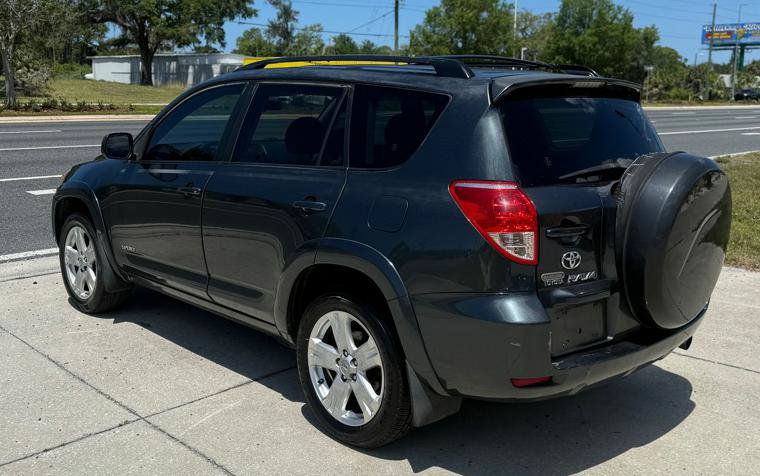 Used 2007 Toyota RAV4 Sport AWD/4WD image 3