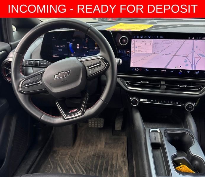 Used 2024 Chevrolet Equinox EV RS FWD image 5