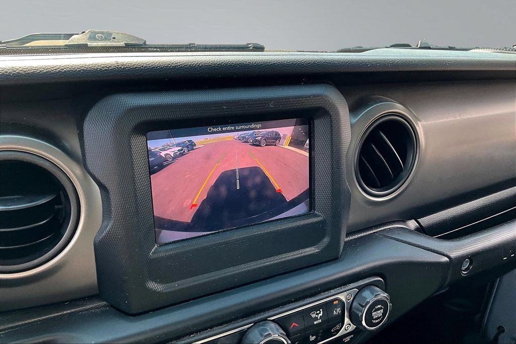 Used 2022 Jeep Wrangler Sport AWD/4WD image 13