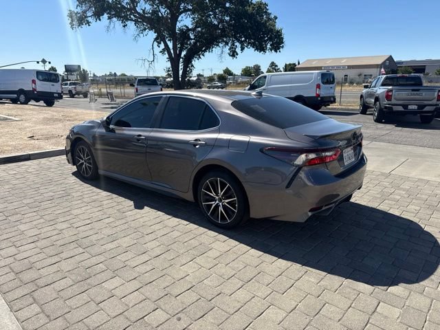 Used 2024 Toyota Camry SE w/ Blackout Package (TMS) FWD image 3