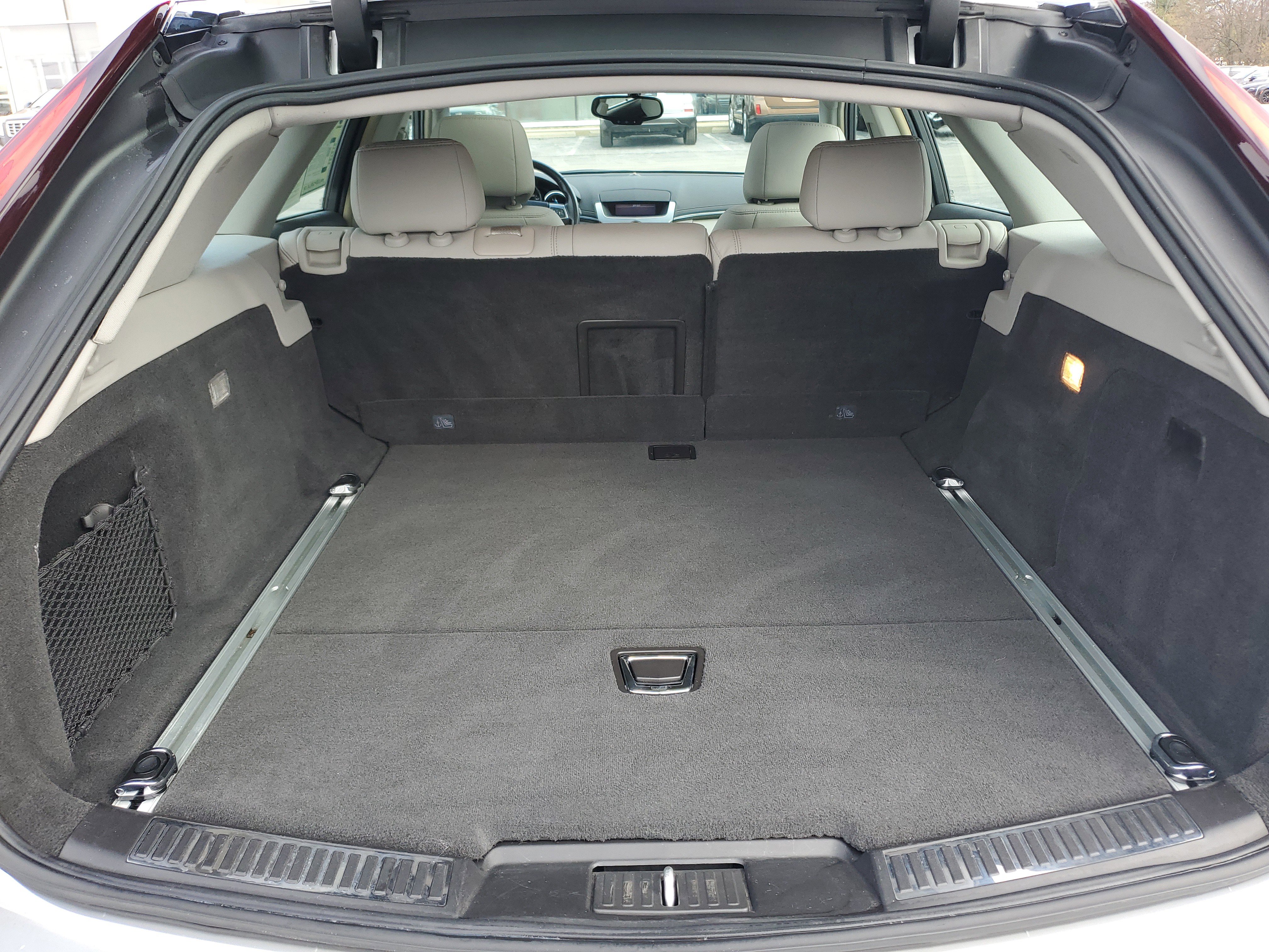 Used 2011 Cadillac CTS Wagon image 6