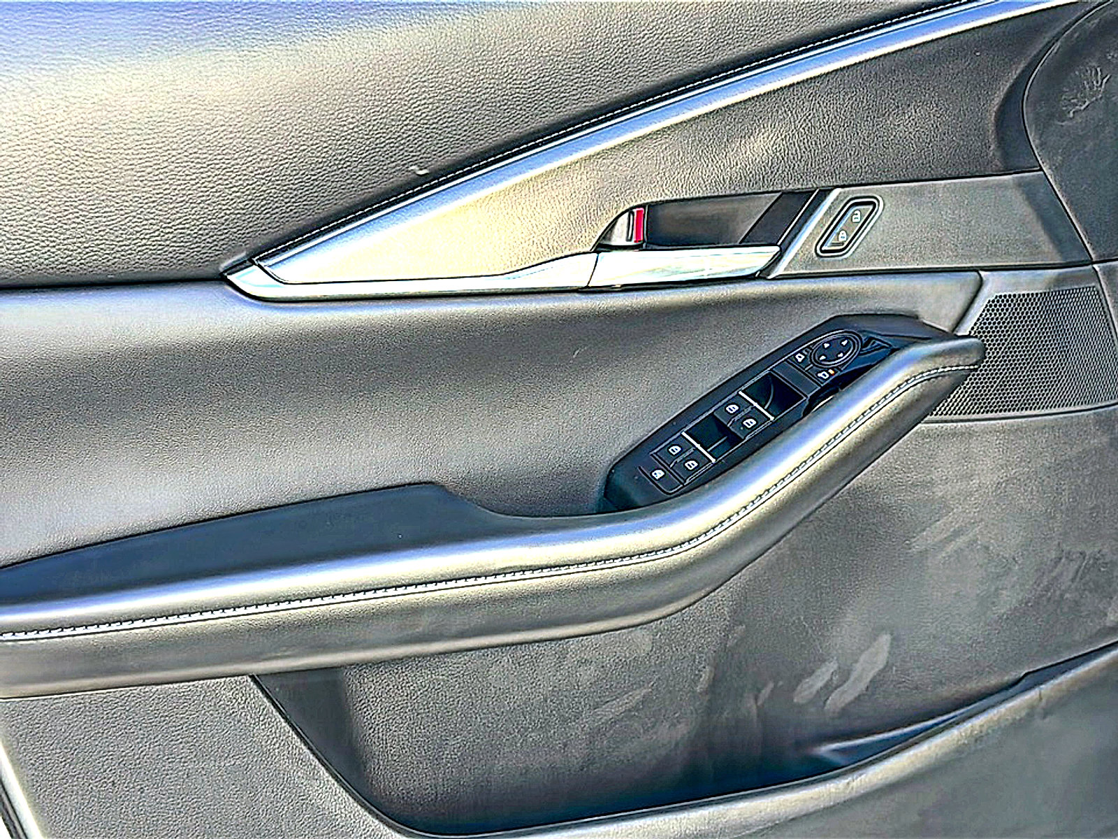 New 2025 MAZDA CX-30 AWD 2.5 S w/ Preferred Package image 13