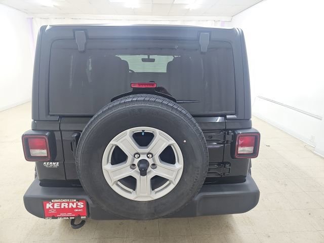 Used 2022 Jeep Wrangler Unlimited Sport image 5