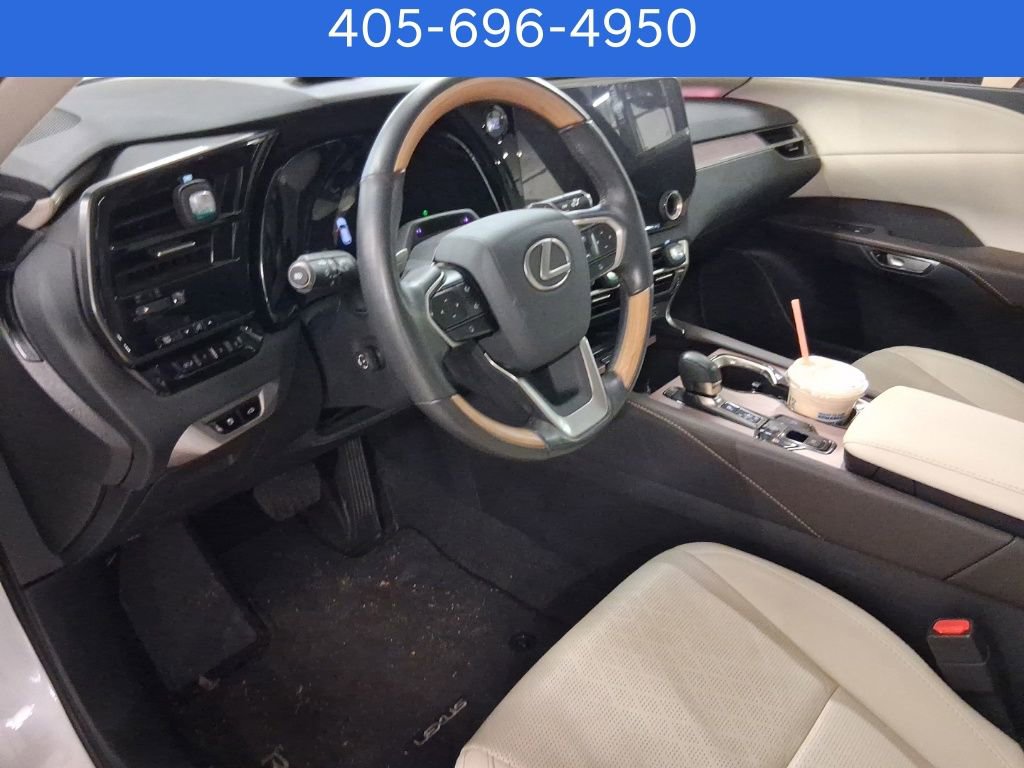 Used 2024 Lexus RX 350 Premium Plus w/ Convenience Package image 6