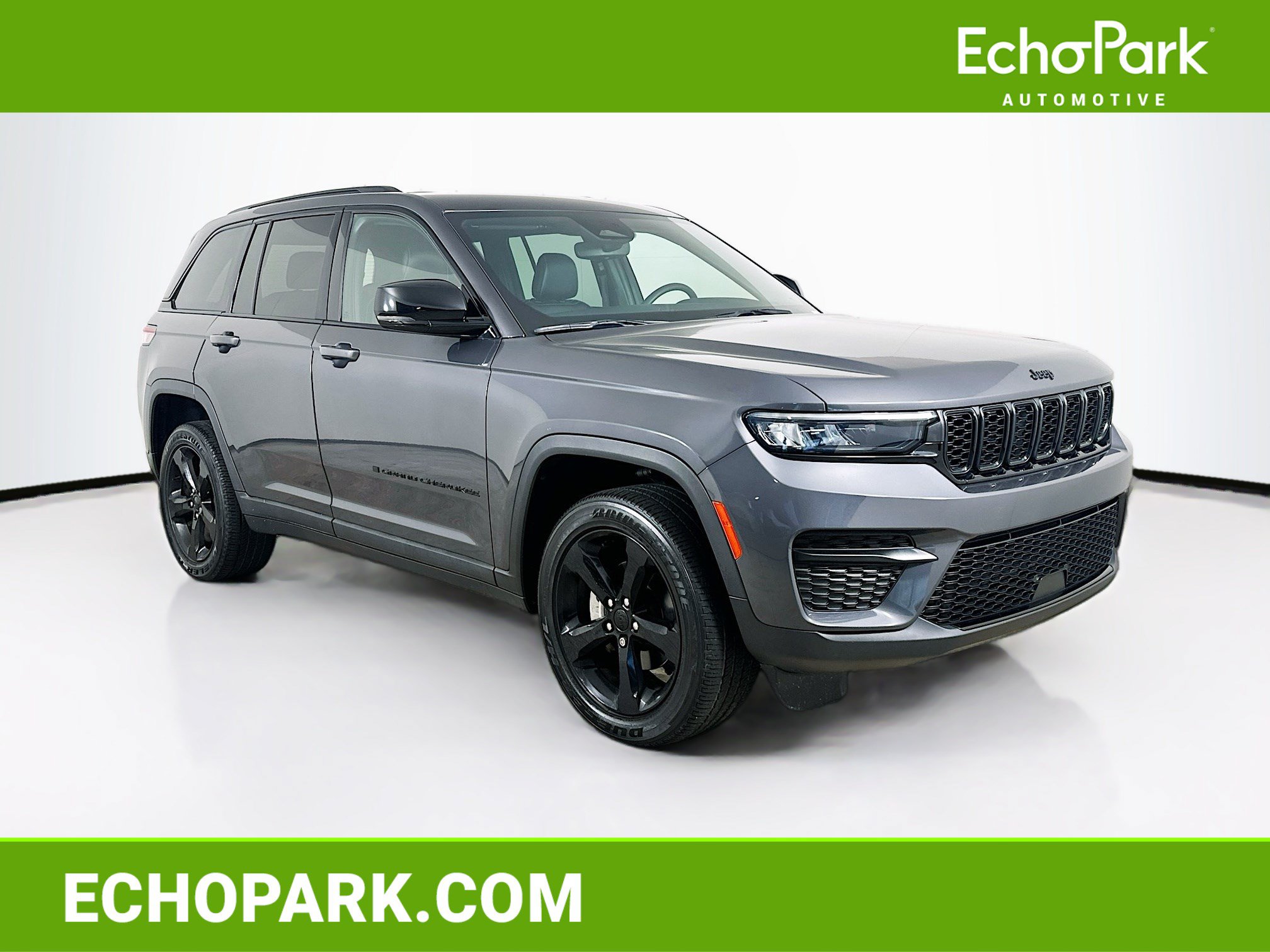 Used 2023 Jeep Grand Cherokee Altitude