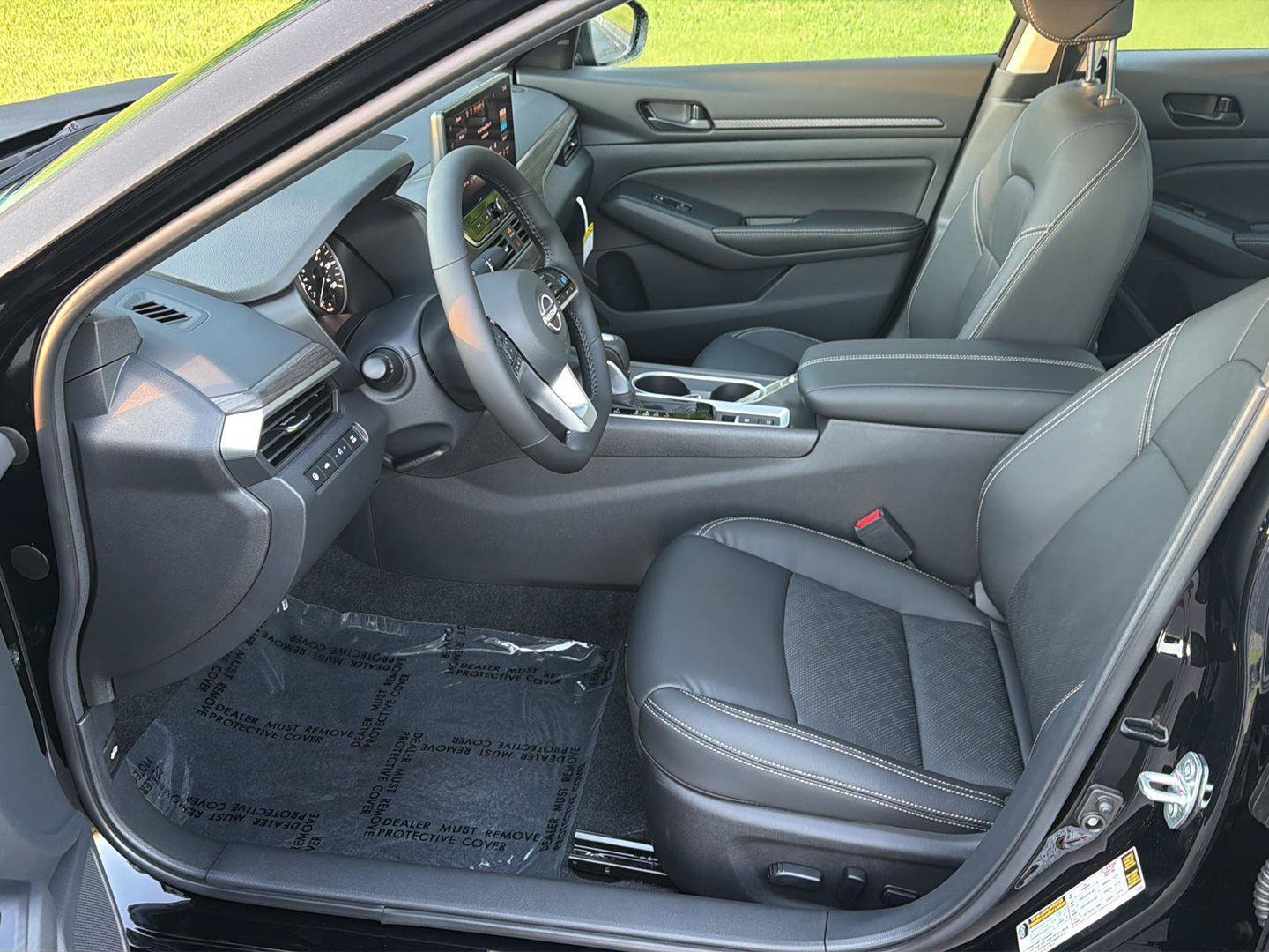 New 2026 Nissan Altima 2.5 SV w/ SV Premium Package FWD image 11