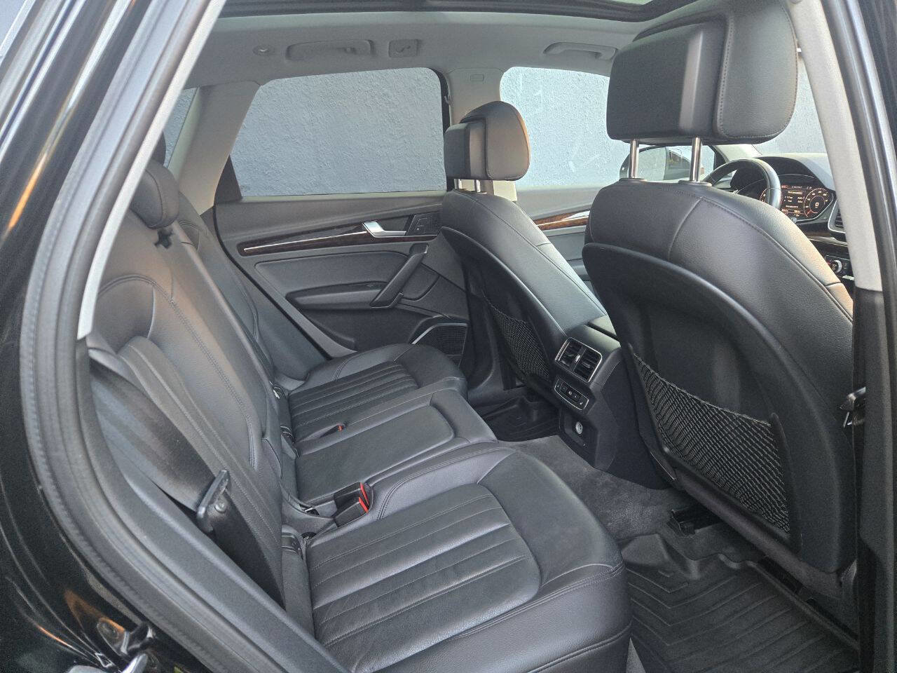 Used 2018 Audi Q5 2.0T Premium Plus w/ Premium Plus Package image 11