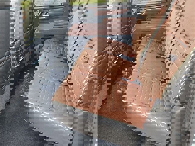 New 2026 GMC Sierra 2500 Denali Ultimate image 10