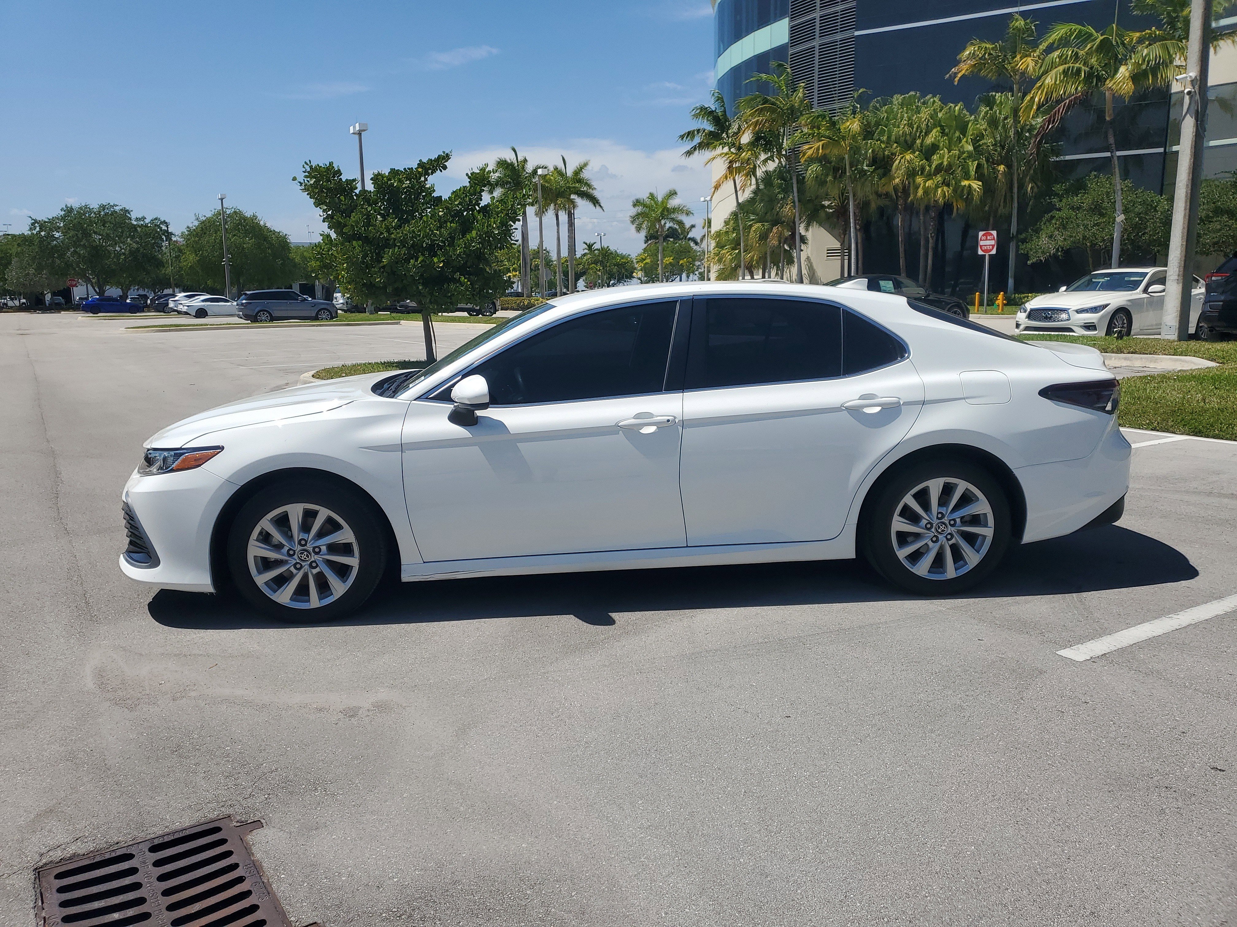 Used 2024 Toyota Camry LE FWD image 6