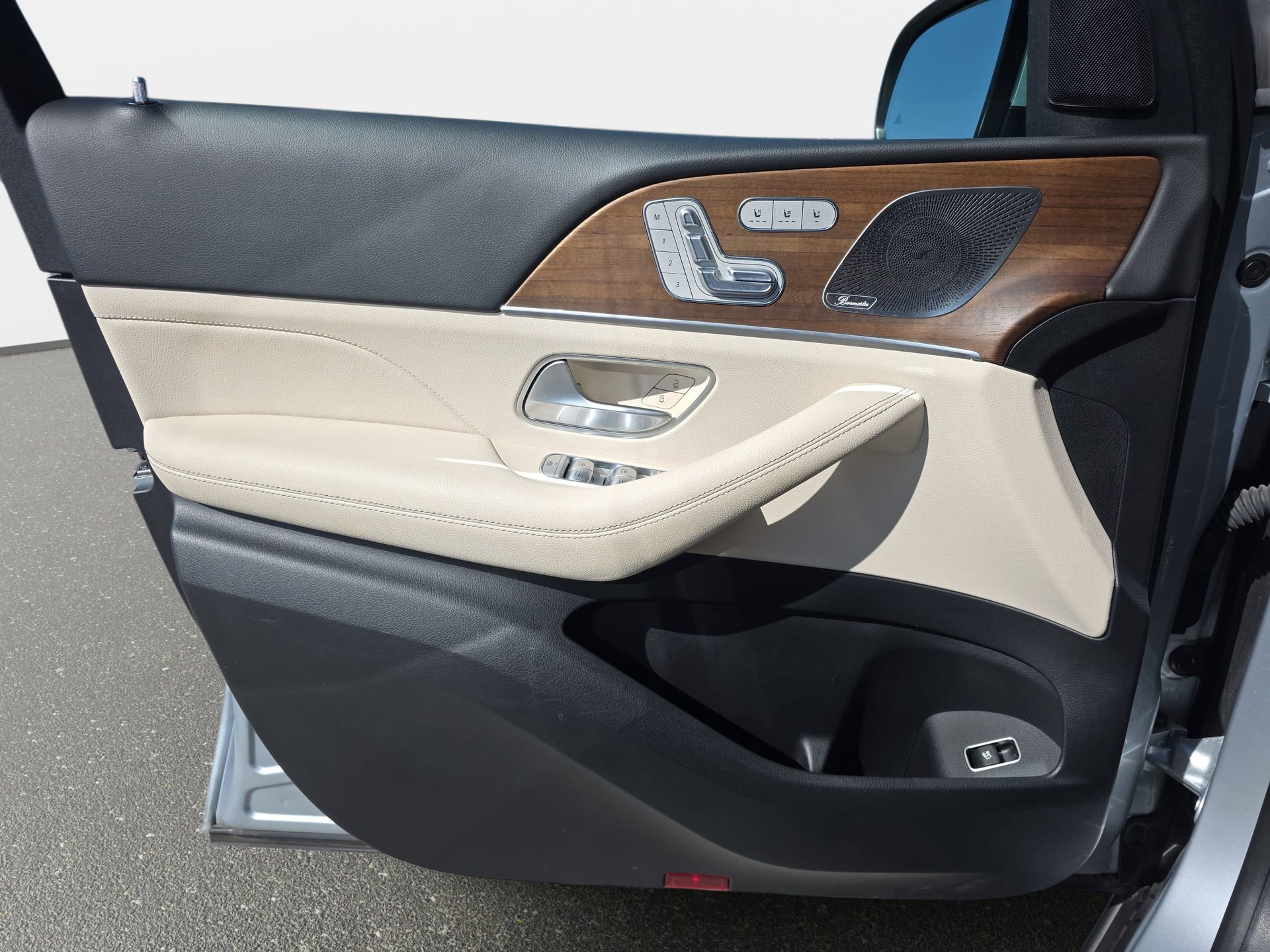 Certified 2024 Mercedes-Benz GLE 450 4MATIC image 26