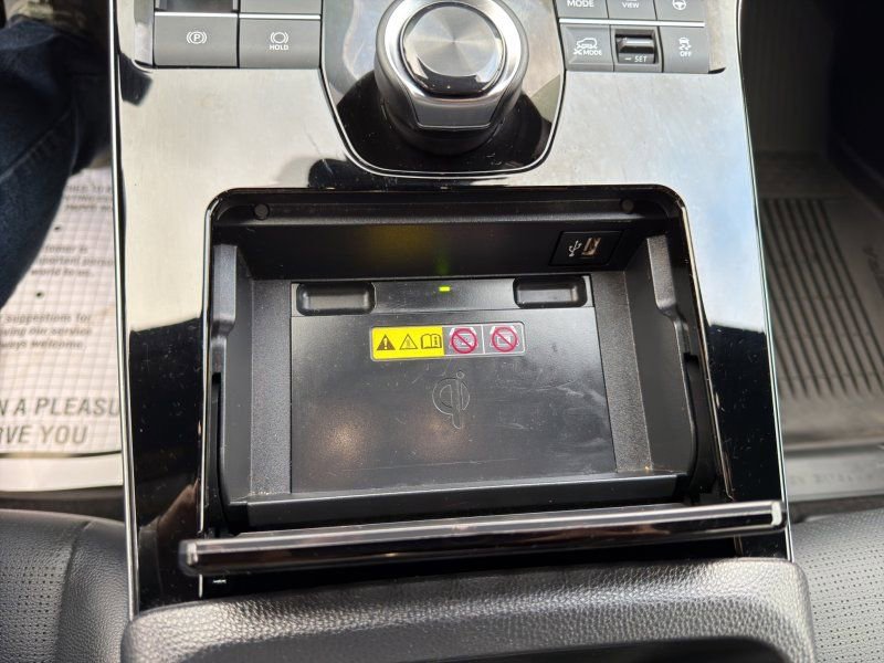 Used 2023 Subaru Solterra AWD image 27