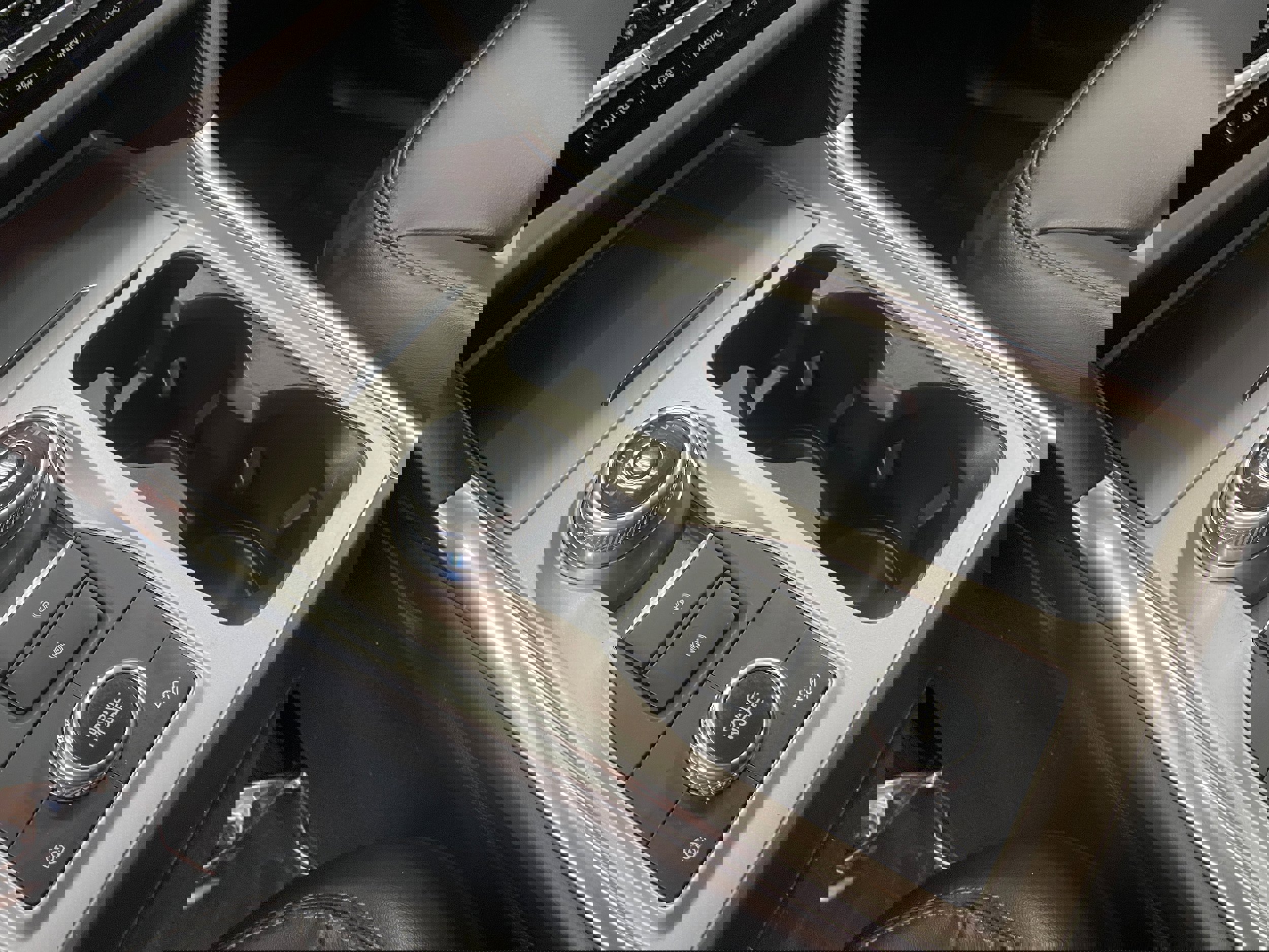 Used 2023 Ford Explorer XLT w/ Equipment Group 202A image 18