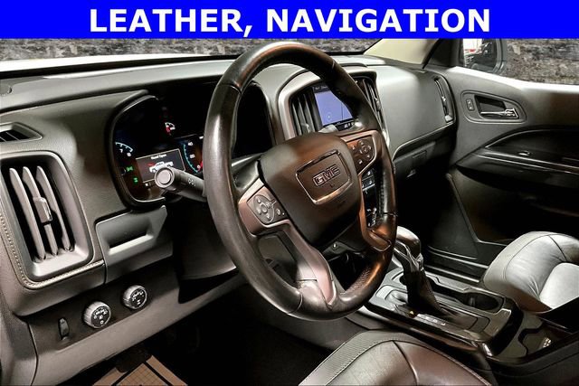 Used 2022 GMC Canyon AT4 w/ Trailering Package image 17