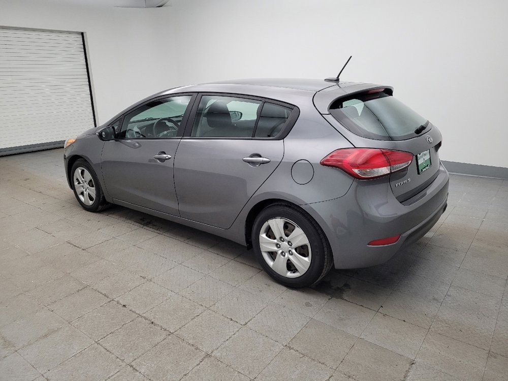 Used 2016 Kia Forte LX image 3