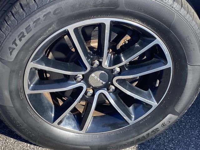 Used 2015 Dodge Grand Caravan SE FWD image 25