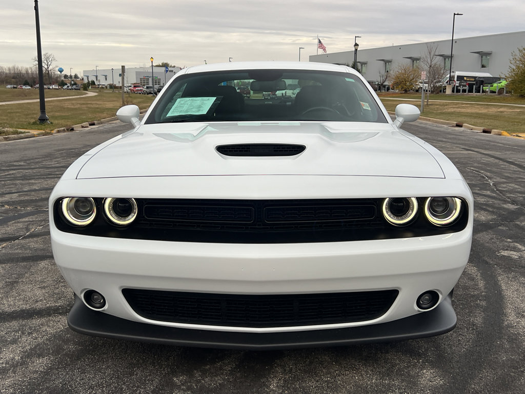 Used 2022 Dodge Challenger R/T w/ Blacktop Package image 8