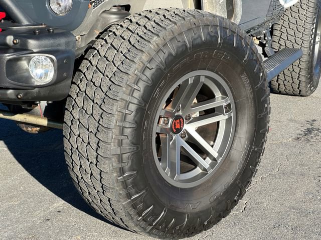 Used 2016 Jeep Wrangler Unlimited Rubicon image 9