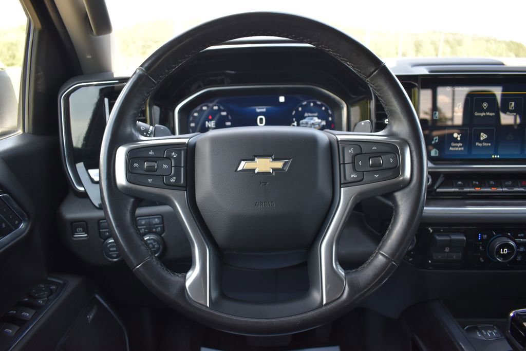 Used 2023 Chevrolet Silverado 1500 LTZ w/ Technology Package image 20