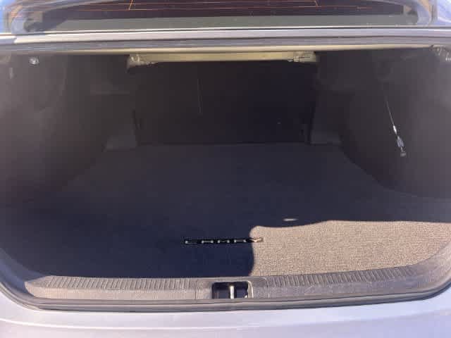 Used 2020 Toyota Camry SE w/ Carpet Mat Package FWD image 20