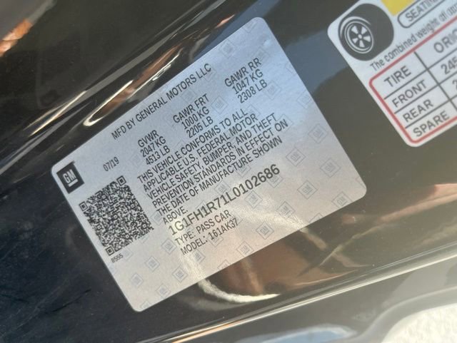 Used 2020 Chevrolet Camaro SS RWD image 9
